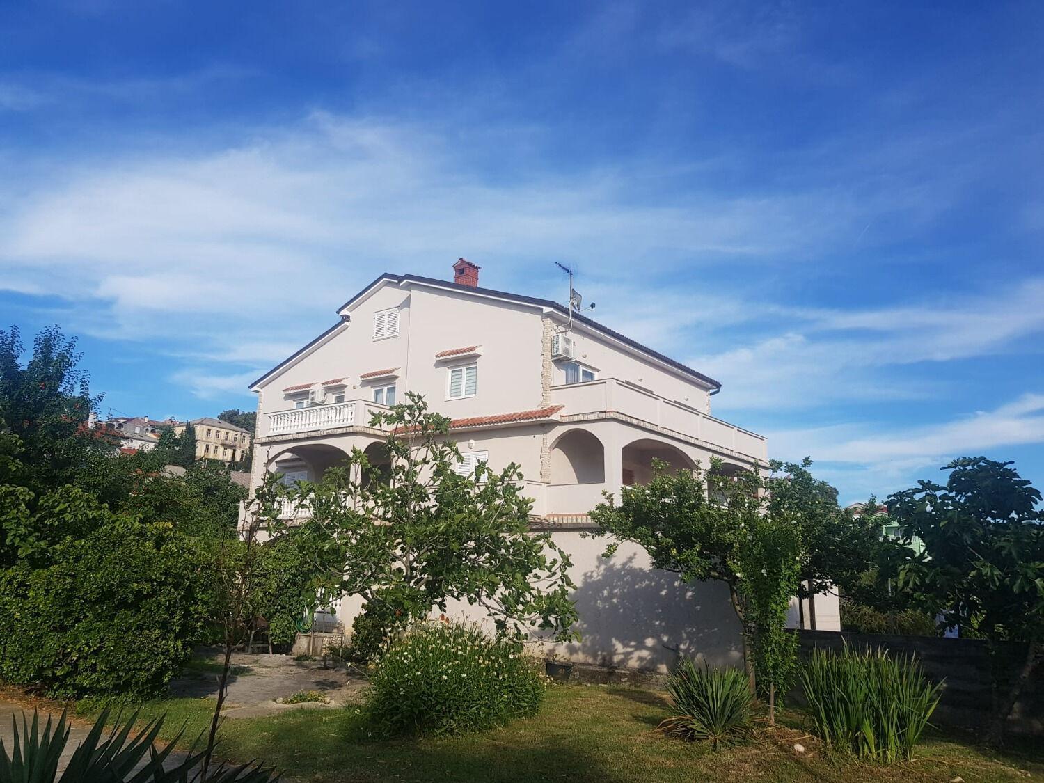 Apartments Mari - Near Sea Лопар Экстерьер фото