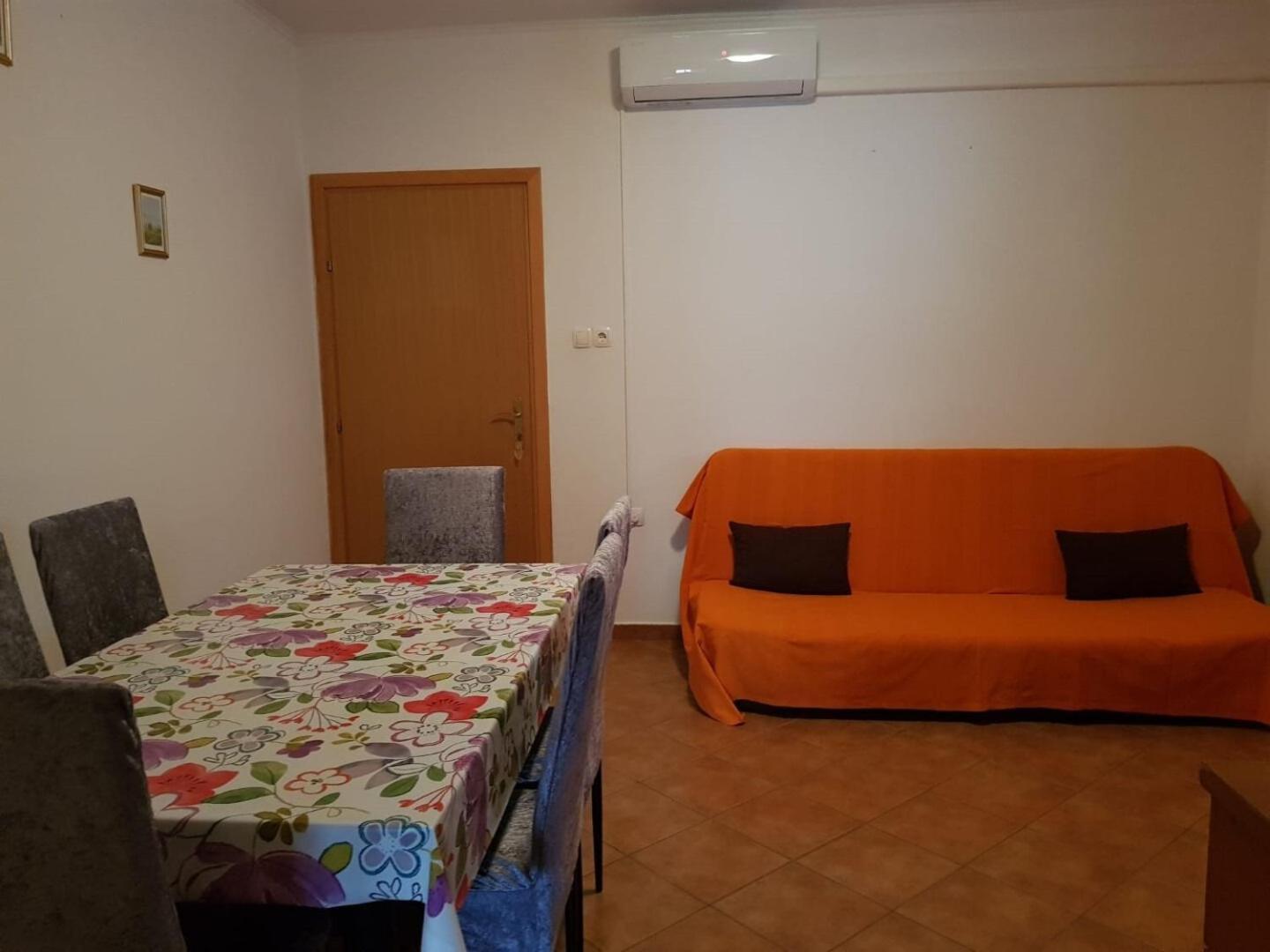 Apartments Mari - Near Sea Лопар Экстерьер фото